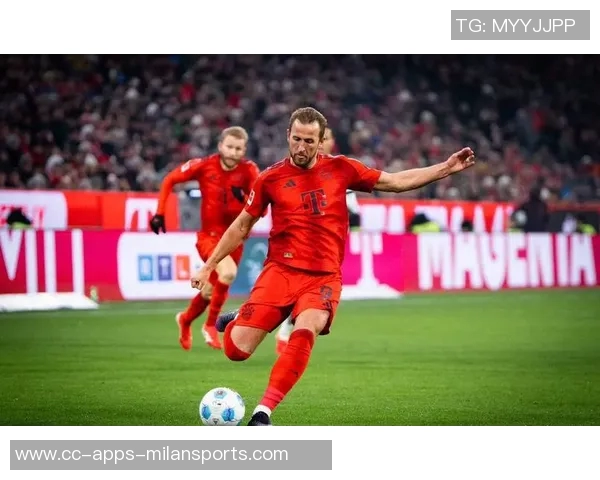 费耶诺德后卫回应拜仁传闻称队友常开玩笑我专注于个人成长