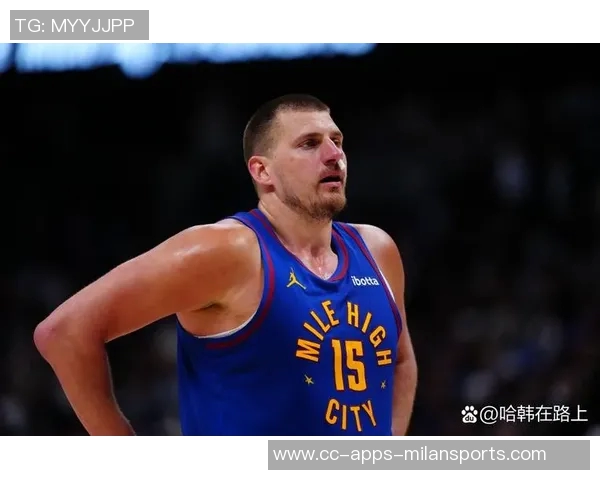 华子故作淡定扒拉约基奇裁判未吹哨引发热议