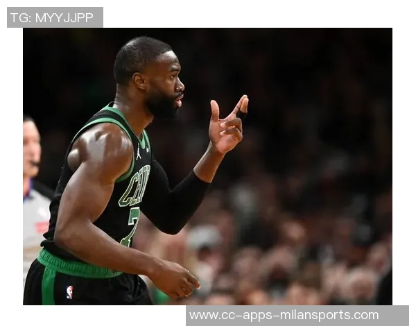 凯尔特人第三节狂潮逆转热火单节净胜21分展现强大实力 凯尔特人第三节狂潮逆转热火单节净胜21分展现强大实力