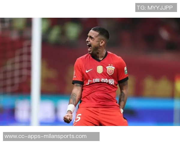 海港赛前训练缺席多名球员莱昂纳多术后恢复中 海港赛前训练缺席多名球员莱昂纳多术后恢复中